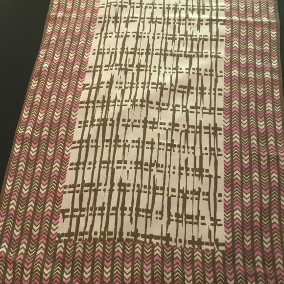 Robinson Golluber Pink and Brown Fall Scarf - Picture 4 of 4